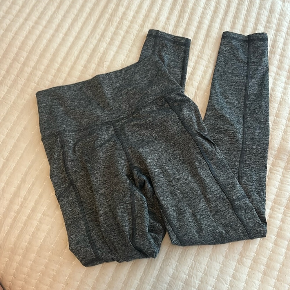 grey leggings